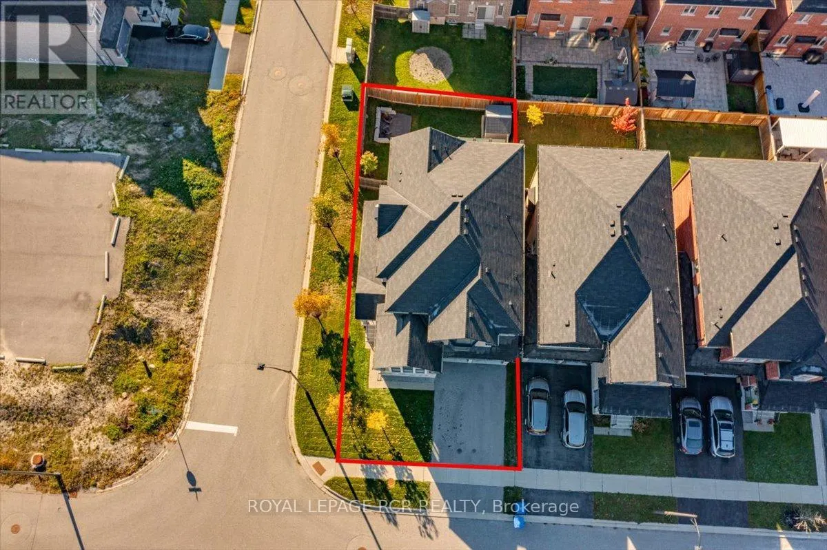 47 CARONDALE SQUARE