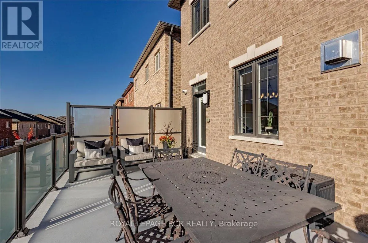 47 CARONDALE SQUARE