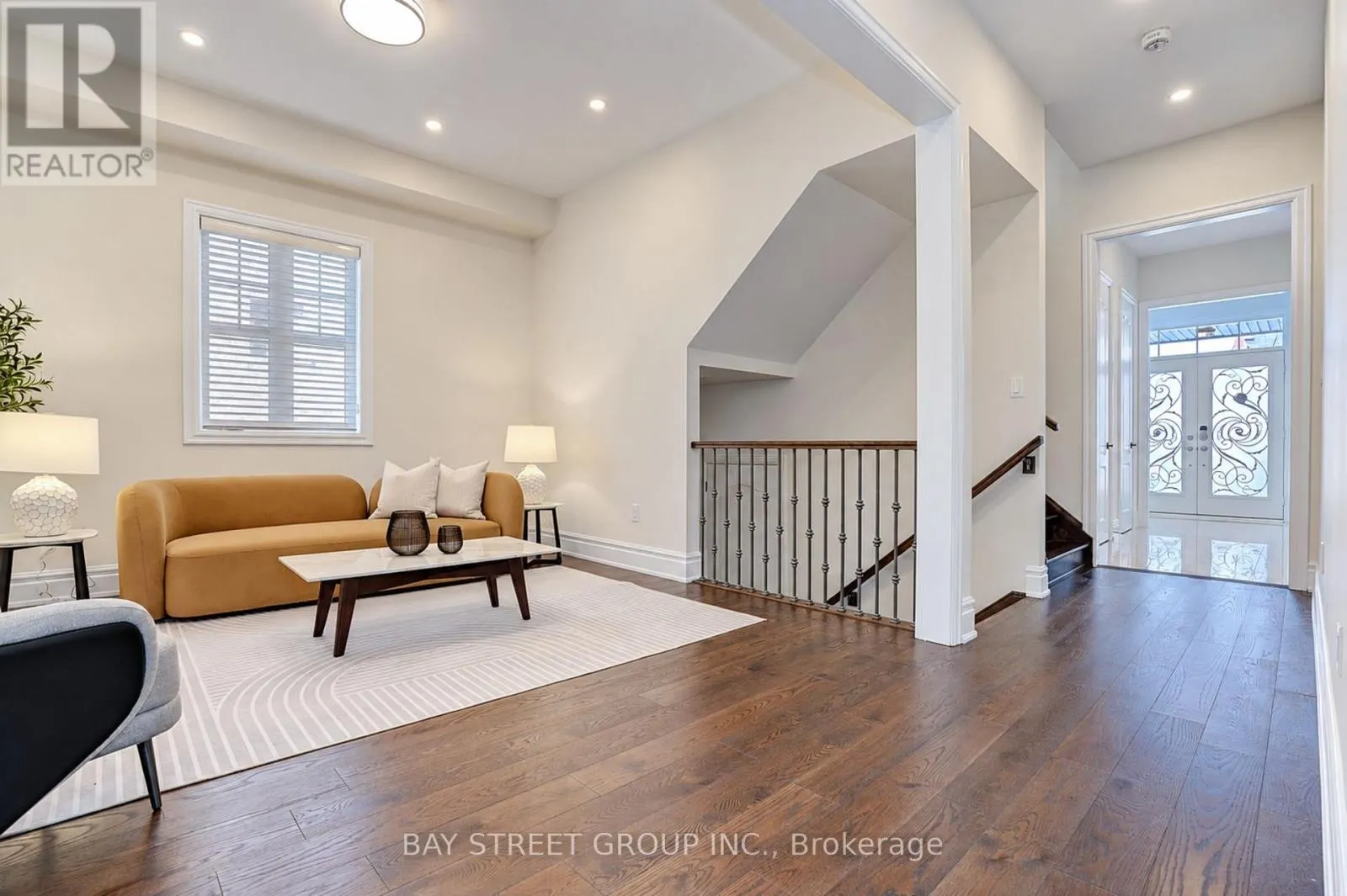 11 LEARY CRESCENT