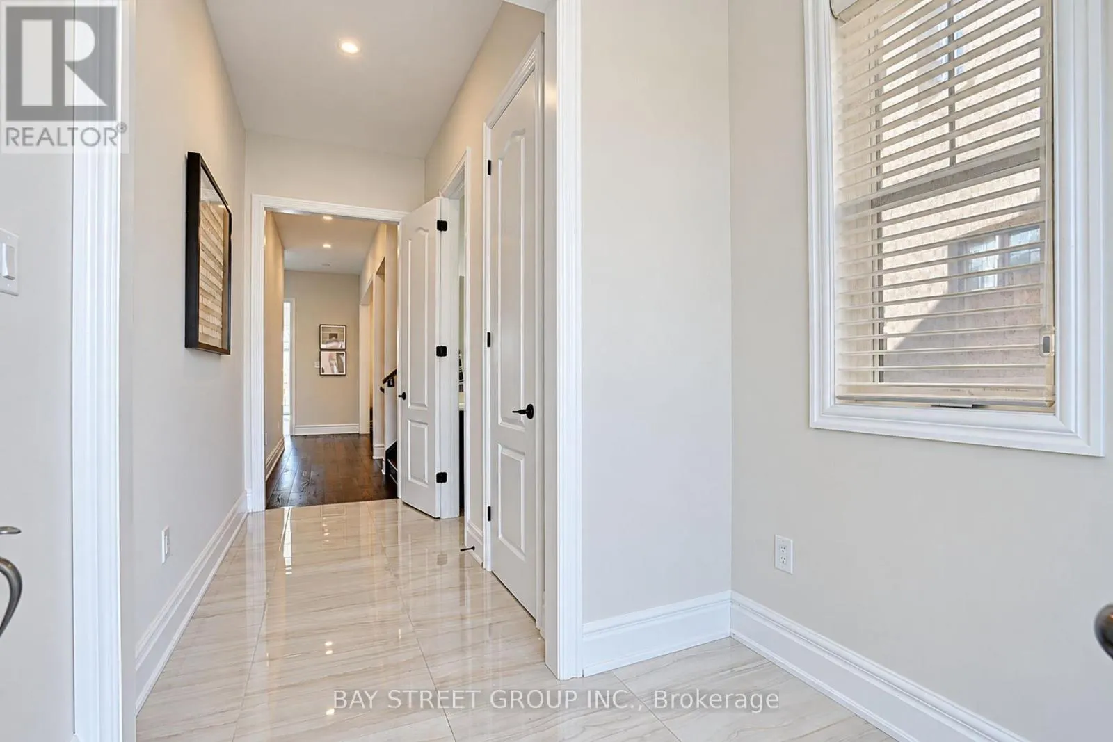 11 LEARY CRESCENT