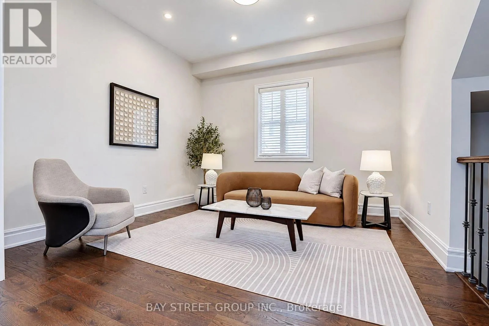 11 LEARY CRESCENT