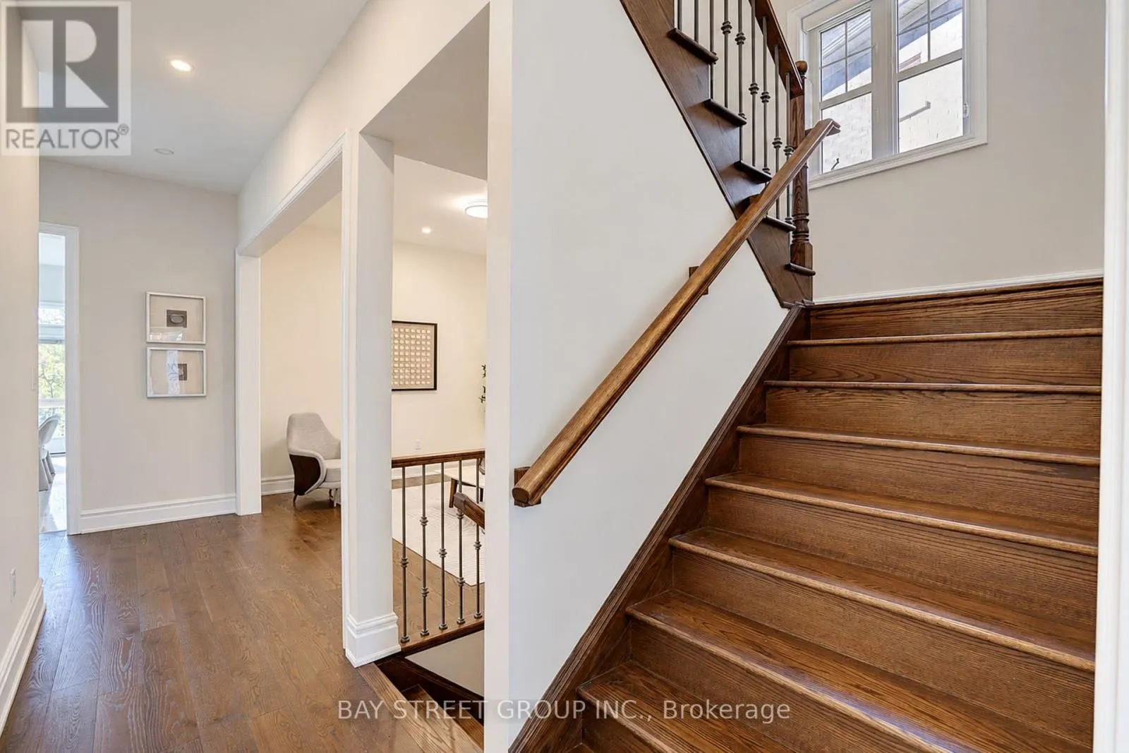 11 LEARY CRESCENT
