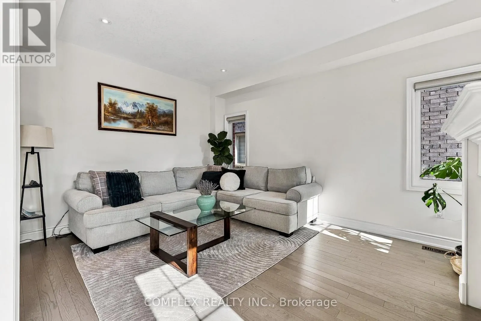 109 CLIFF THOMPSON COURT