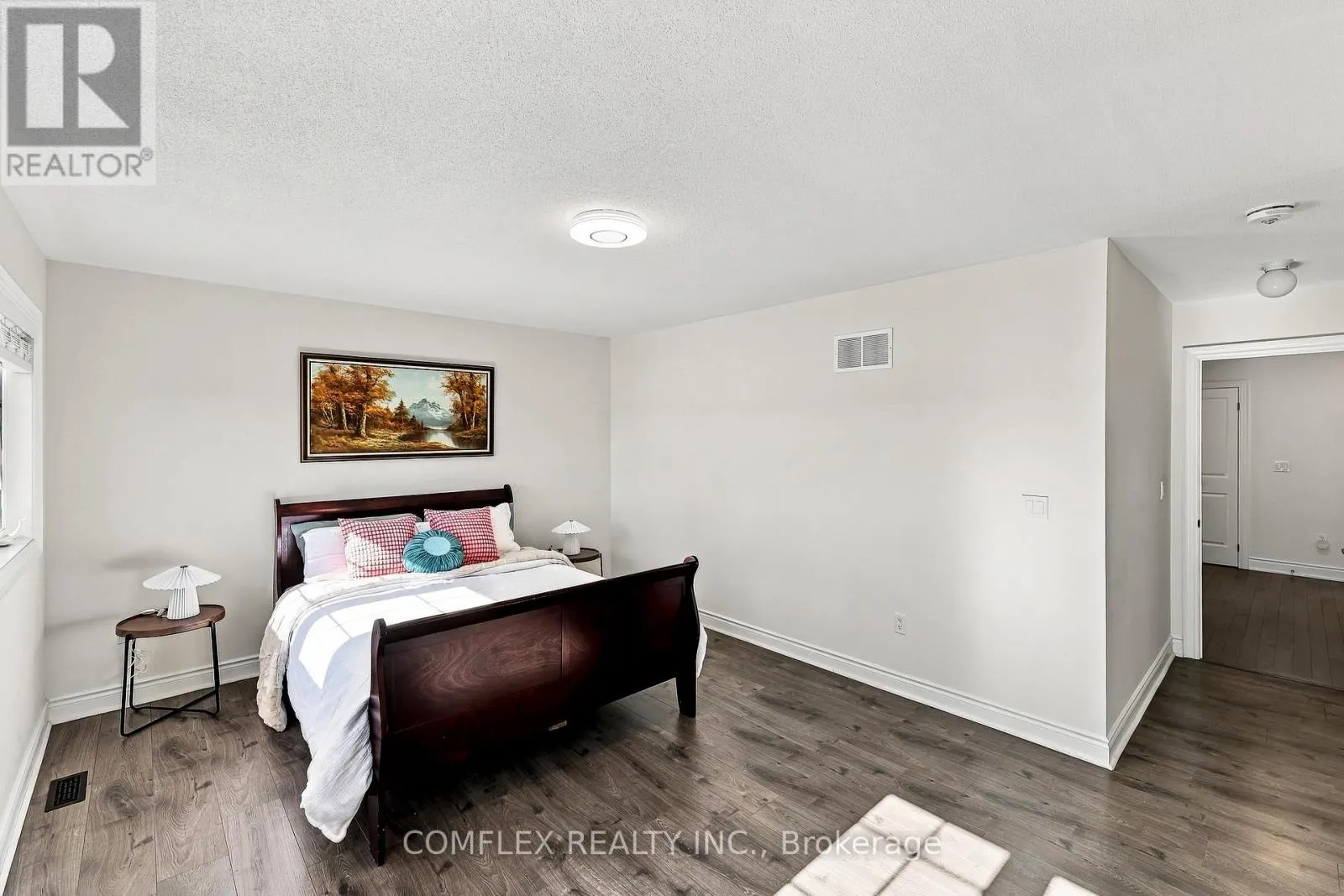 109 CLIFF THOMPSON COURT