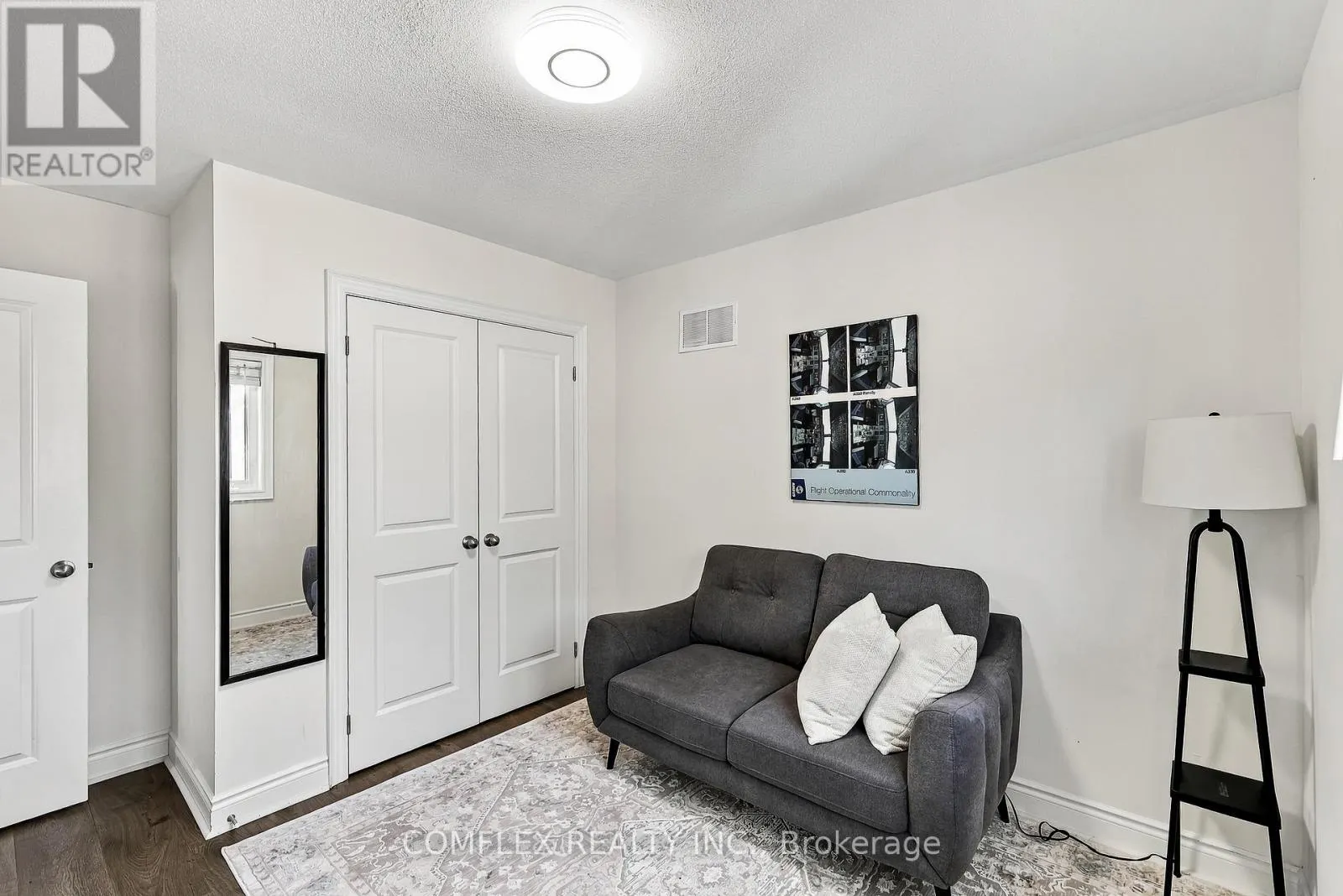 109 CLIFF THOMPSON COURT