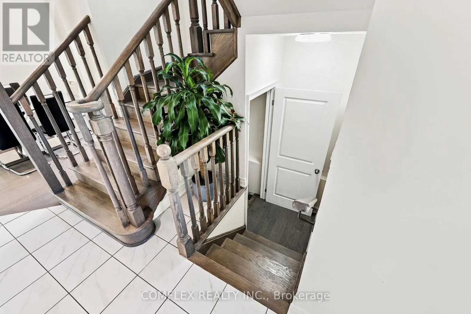 109 CLIFF THOMPSON COURT
