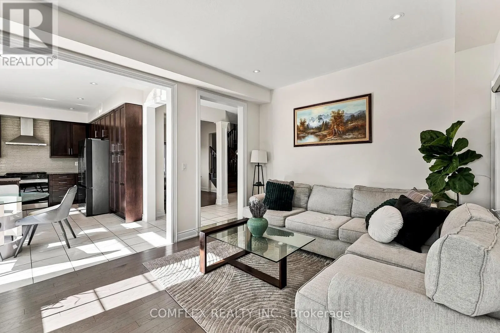 109 CLIFF THOMPSON COURT