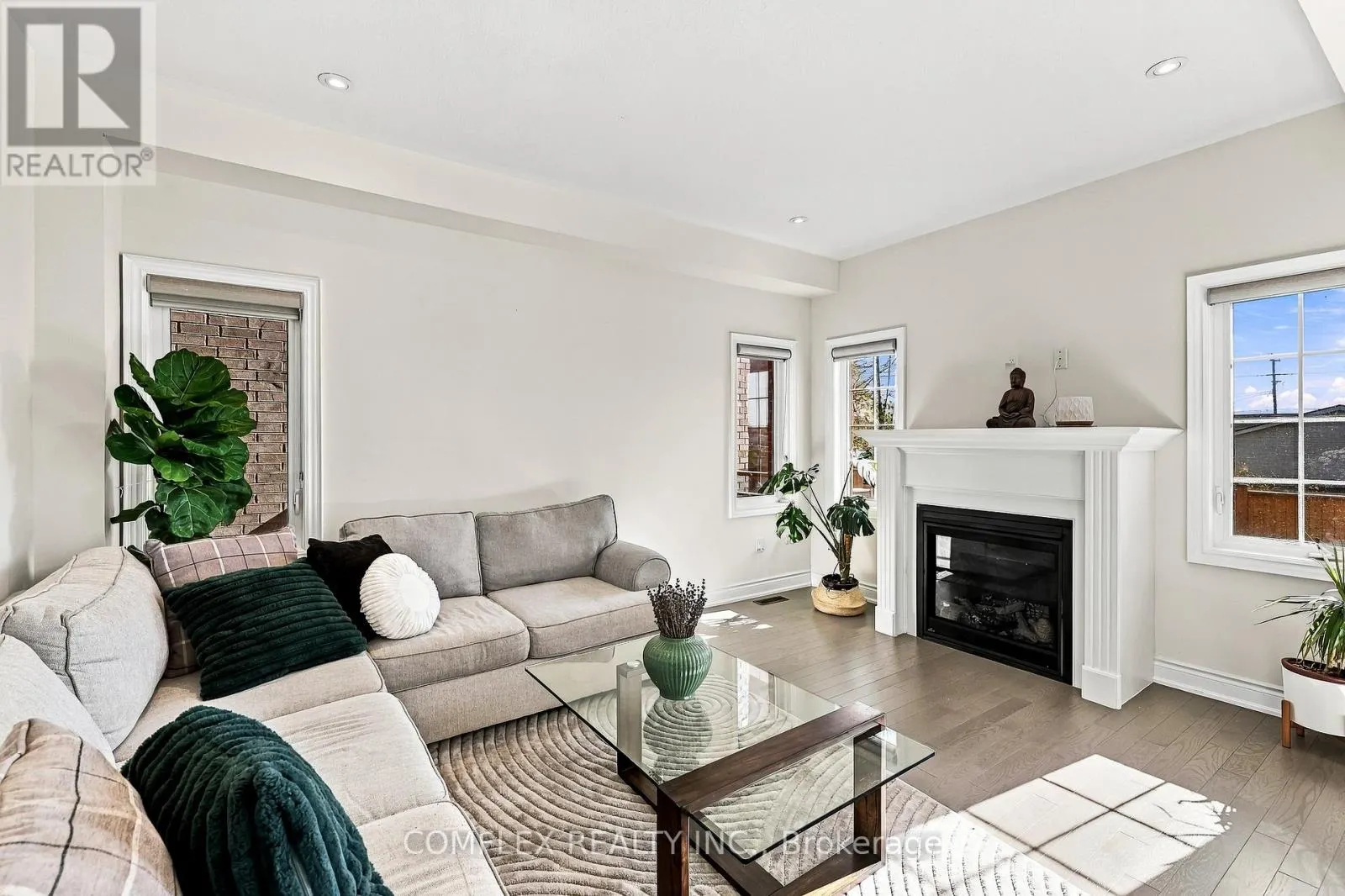 109 CLIFF THOMPSON COURT
