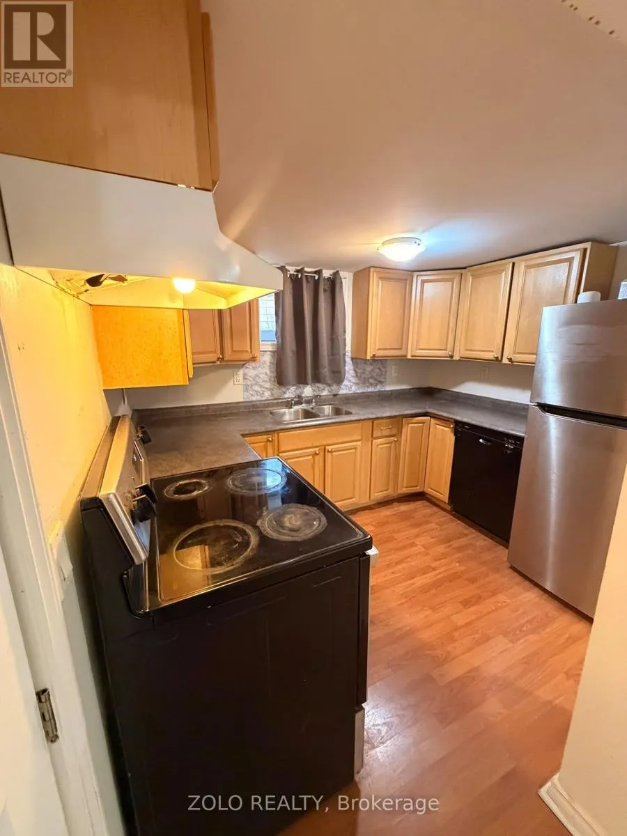 61 LONGFORD DRIVE