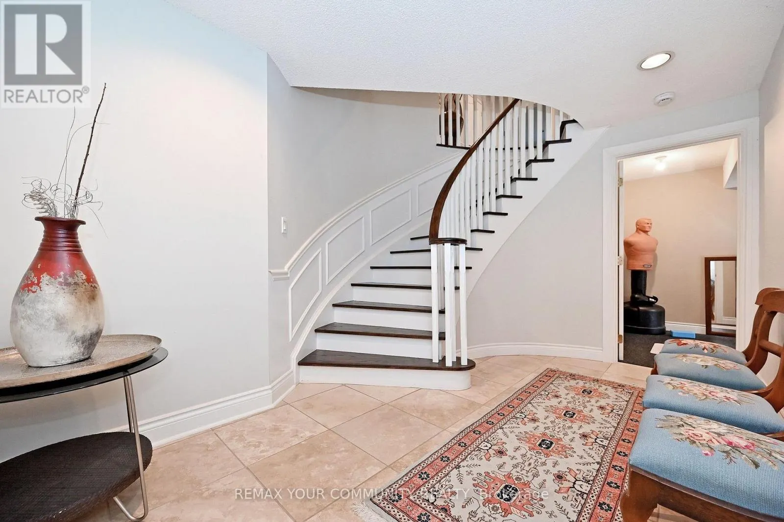 73 SPRUCEWOOD DRIVE E
