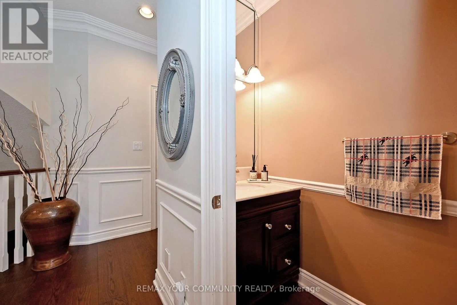 73 SPRUCEWOOD DRIVE E