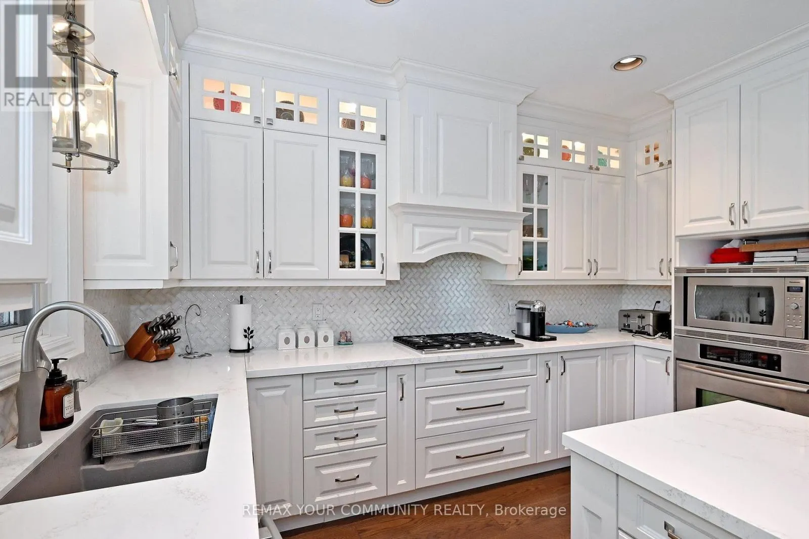 73 SPRUCEWOOD DRIVE E