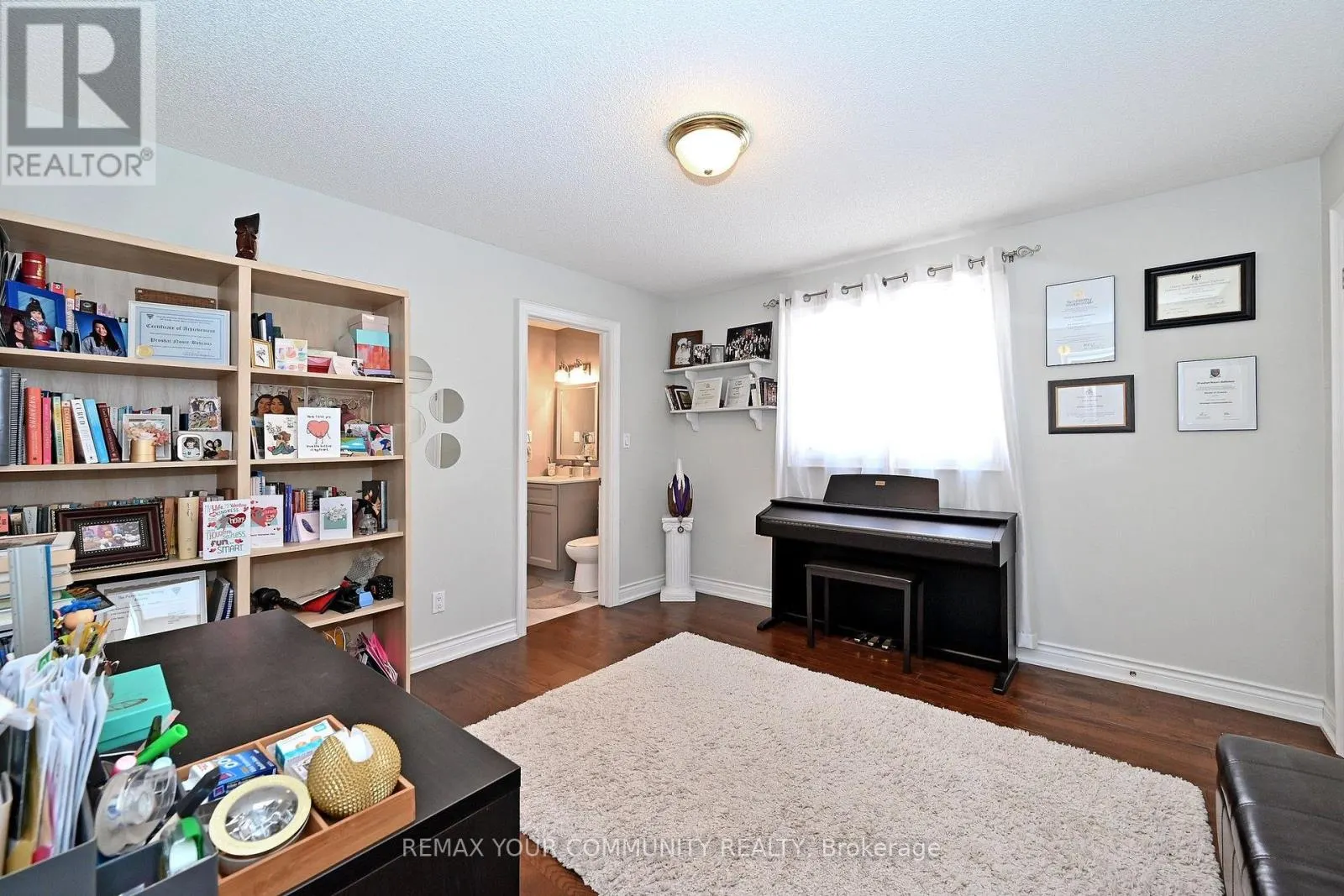 73 SPRUCEWOOD DRIVE E