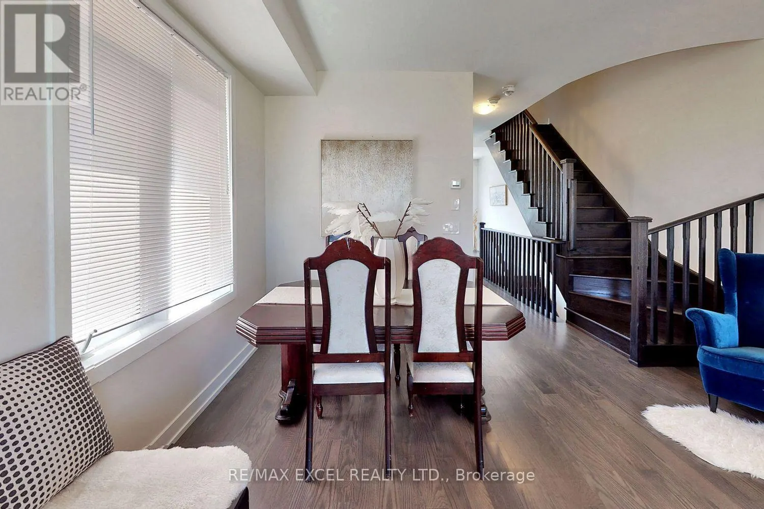 46 TROON AVENUE