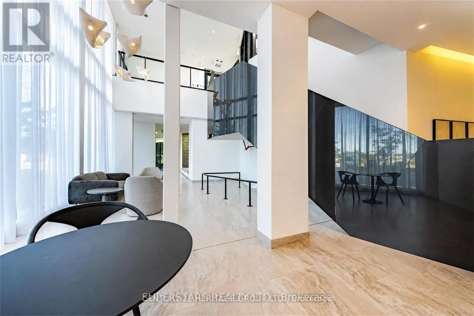 1432 - 2 DAVID EYER ROAD