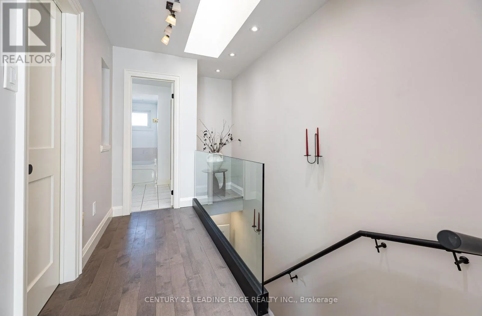 36 - 18 CLARK AVENUE