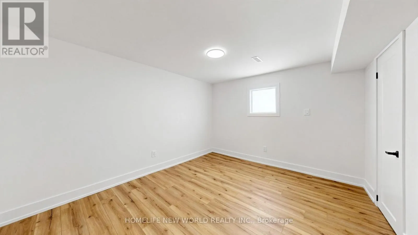 1 BEDROOM-BASEMENT - 29 CHARNWOOD PLACE