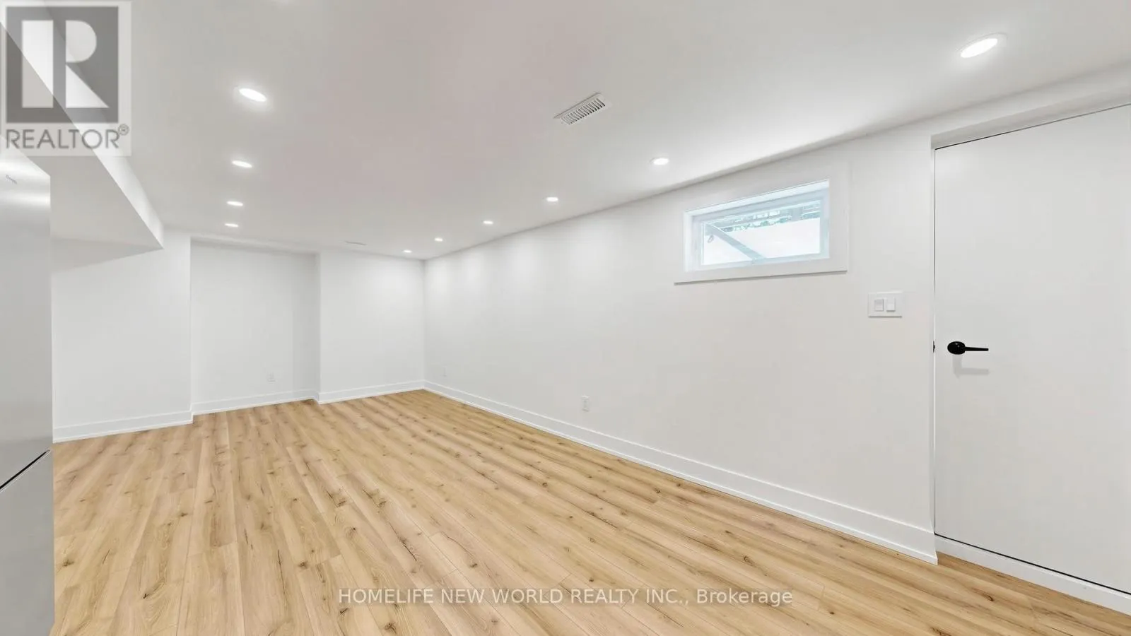 1 BEDROOM-BASEMENT - 29 CHARNWOOD PLACE