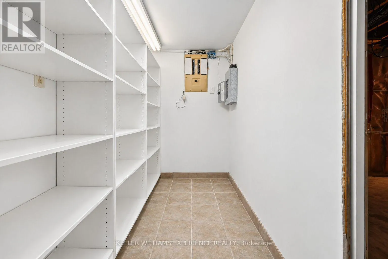 861 JOHN STREET