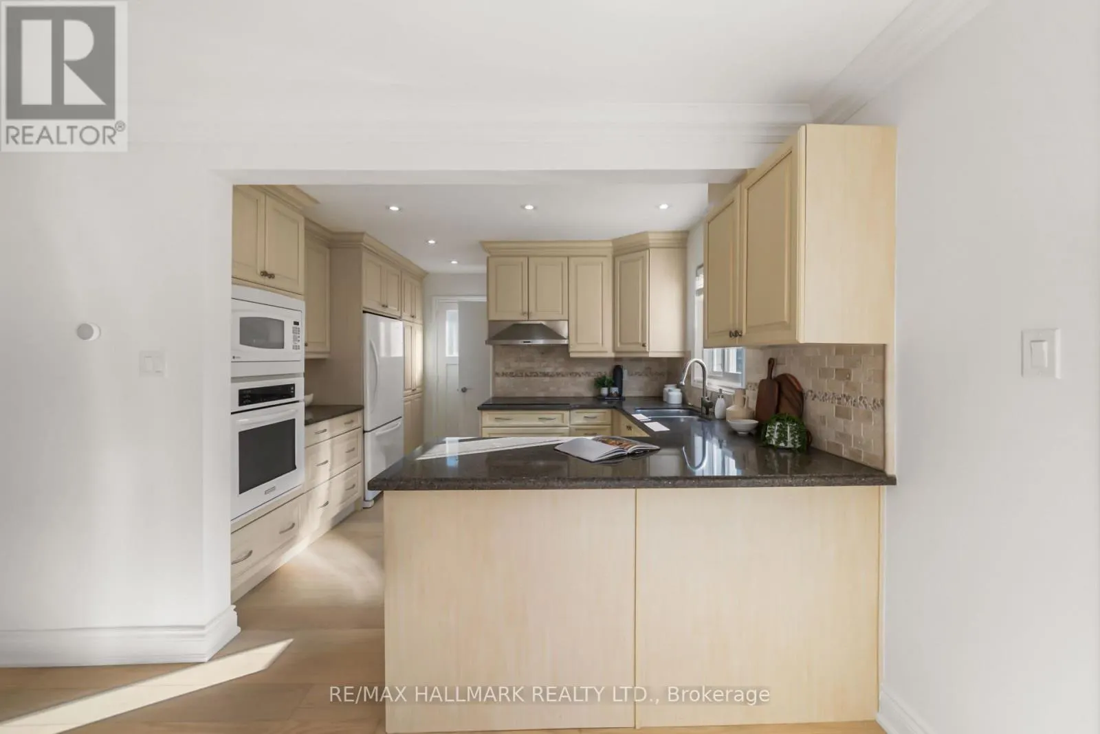 5 CHUMLEIGH CRESCENT