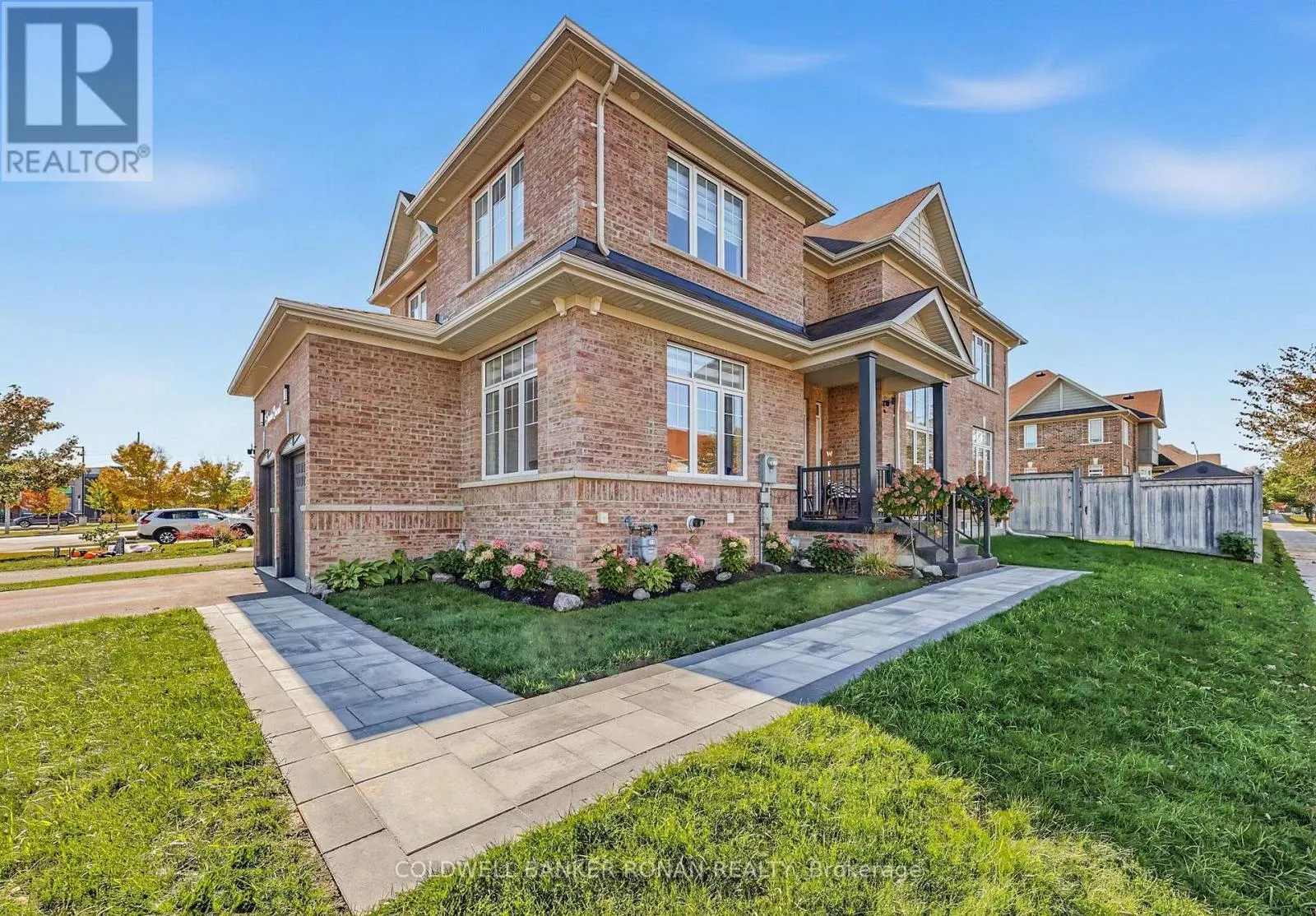 16 HAWKE CRESCENT