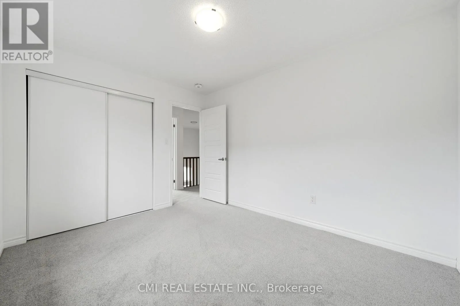 656 NEWLOVE STREET