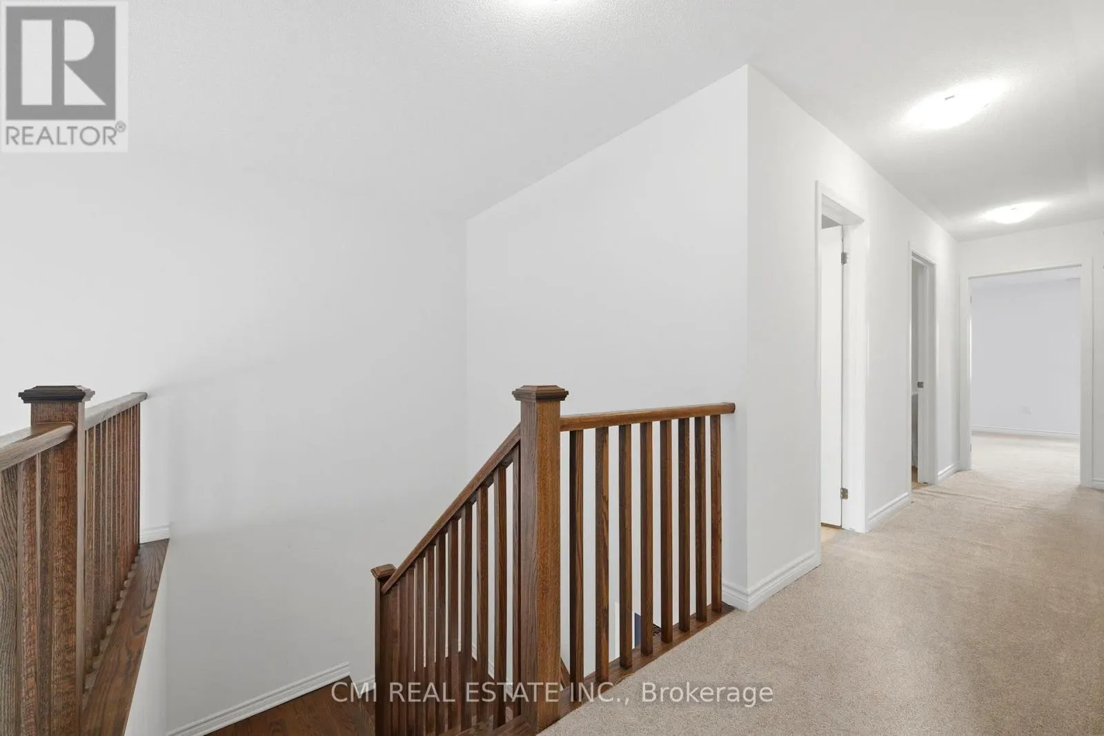656 NEWLOVE STREET