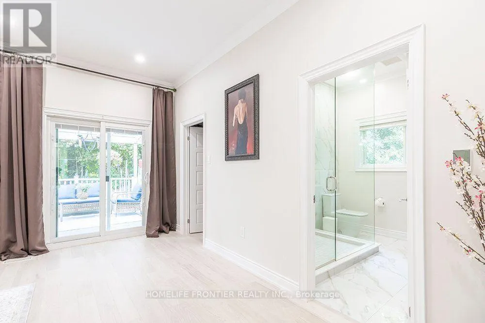 32 DAVIDSON ROAD