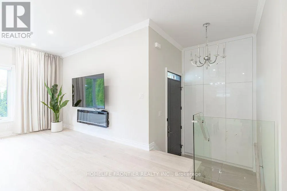 32 DAVIDSON ROAD