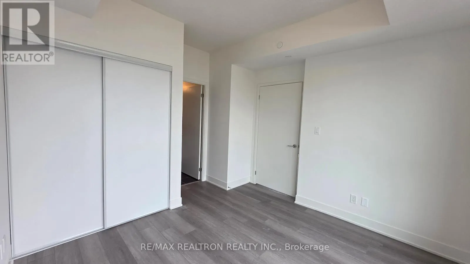 1309 - 38 ANDRE DE GRASSE STREET