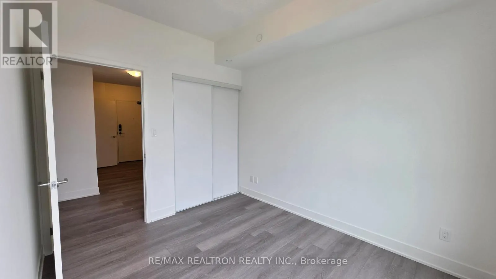 1309 - 38 ANDRE DE GRASSE STREET