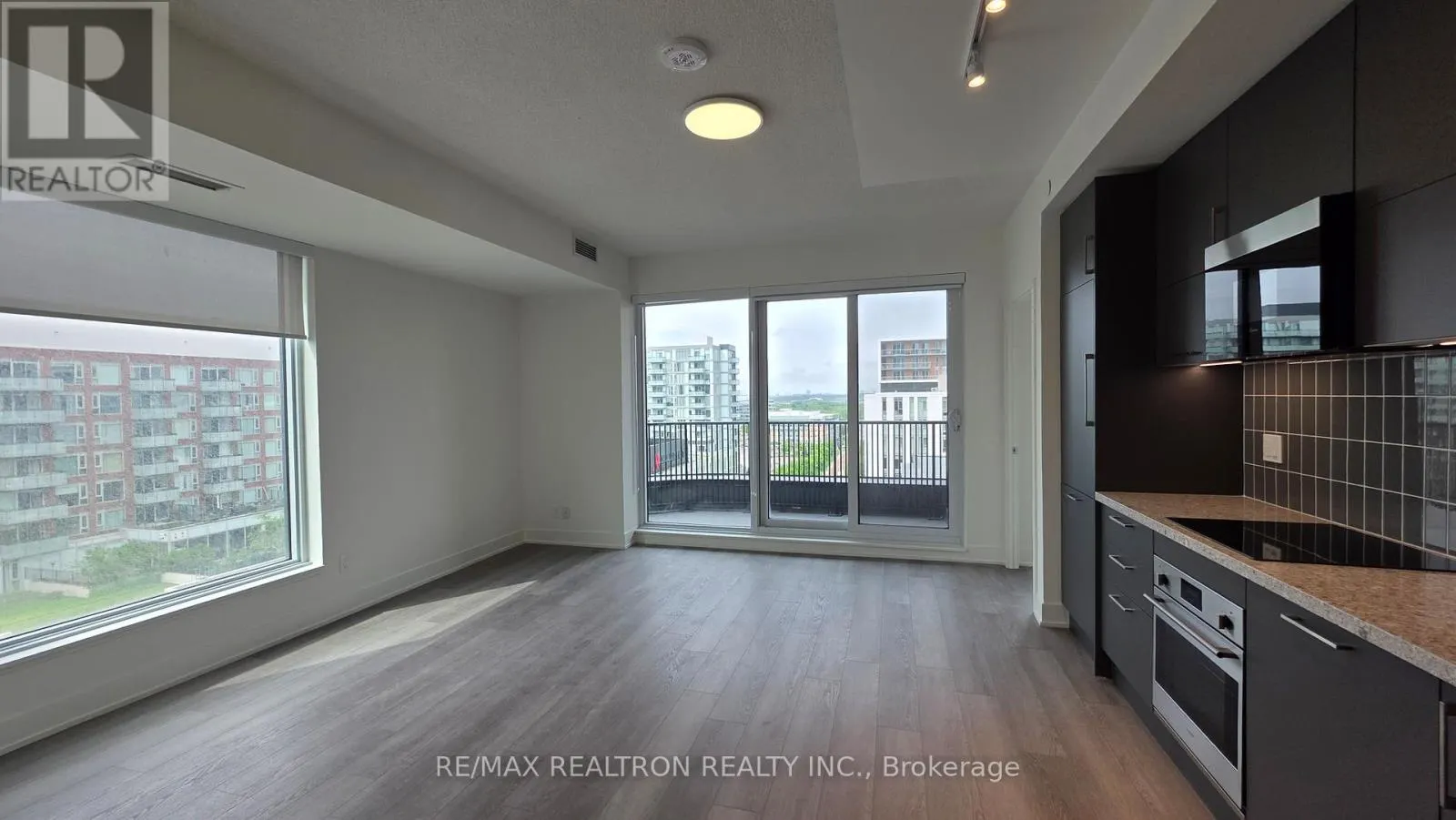 1309 - 38 ANDRE DE GRASSE STREET