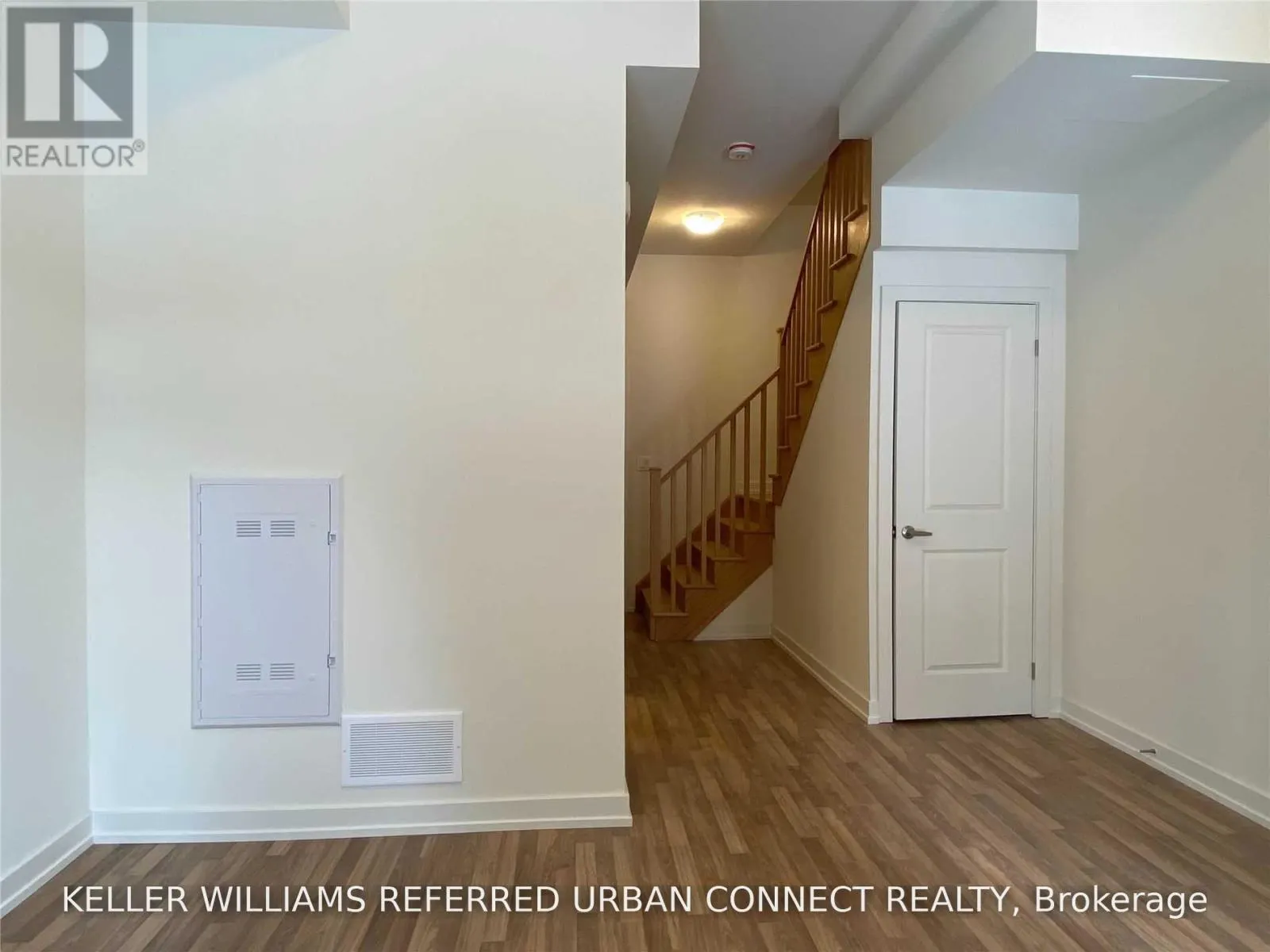 SUITE 6 - 370H RED MAPLE ROAD