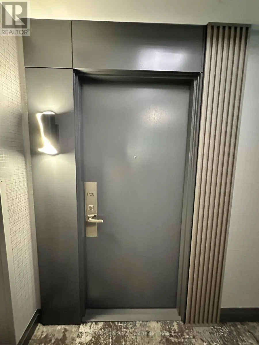 1728 - 7161 YONGE STREET