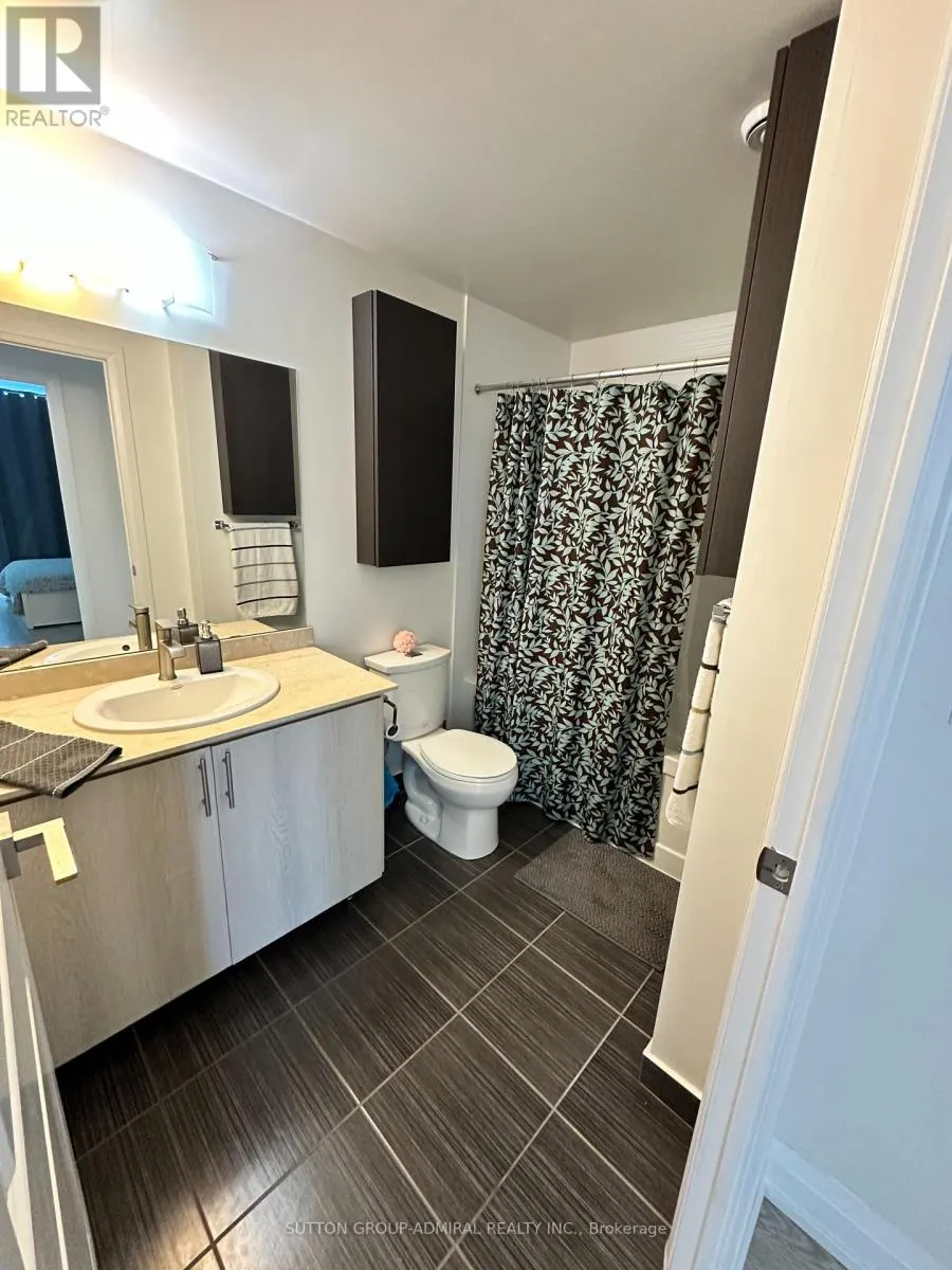 1728 - 7161 YONGE STREET