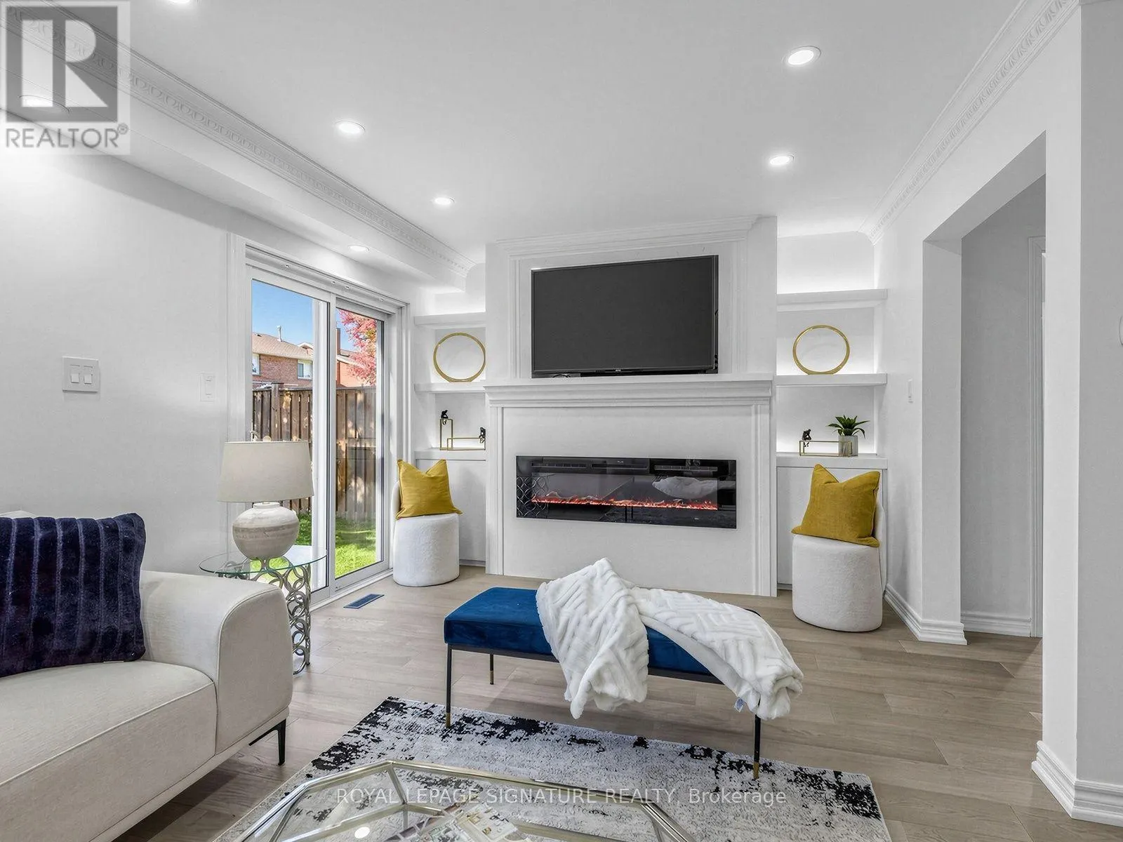 12 STRATHMORE DRIVE