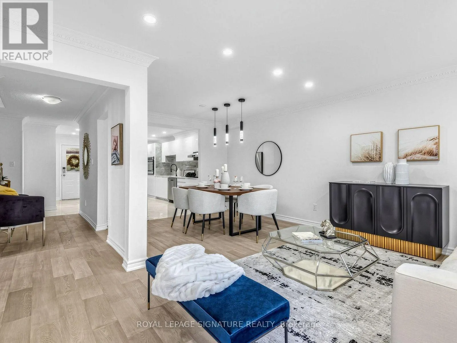 12 STRATHMORE DRIVE