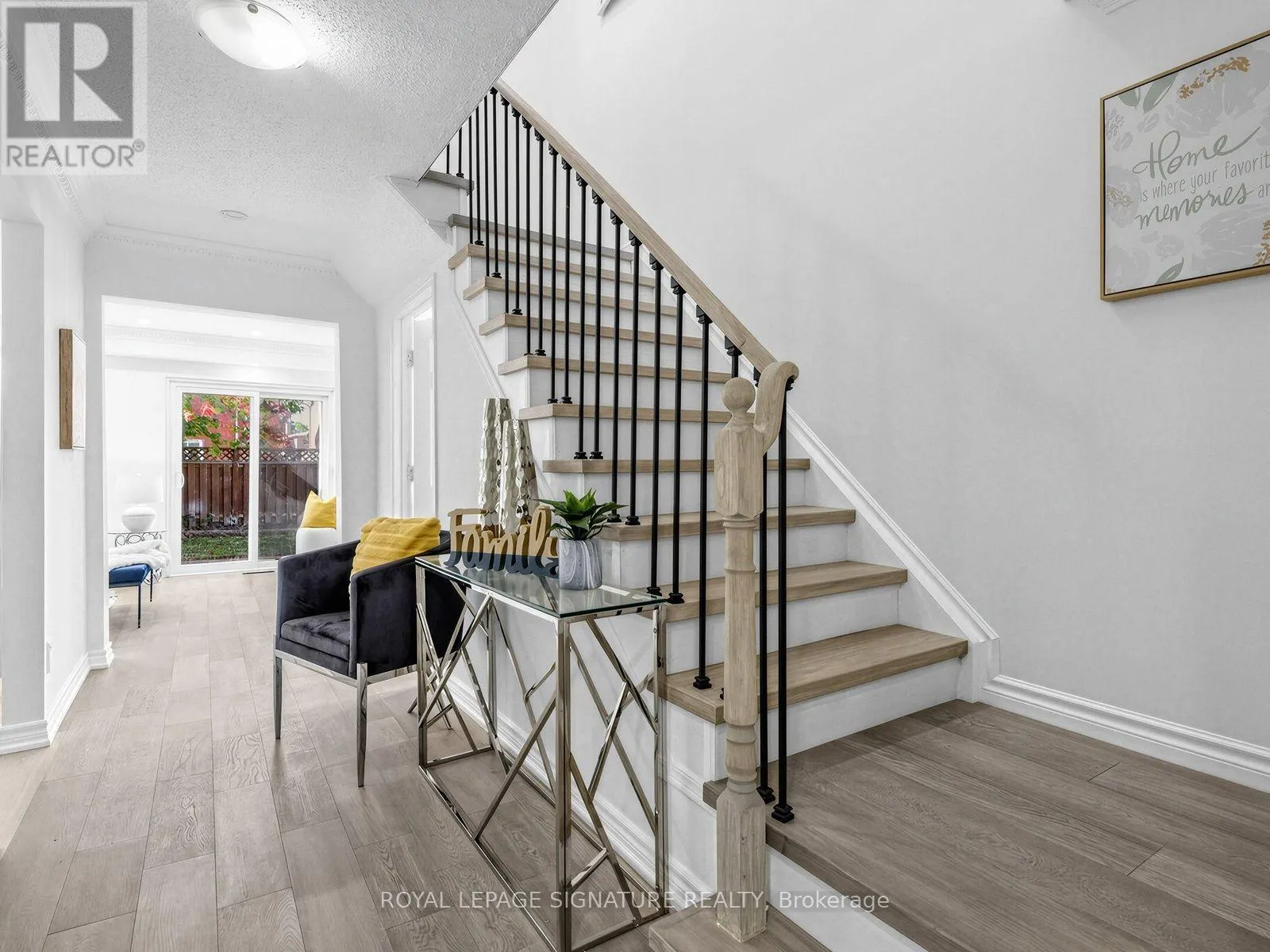 12 STRATHMORE DRIVE
