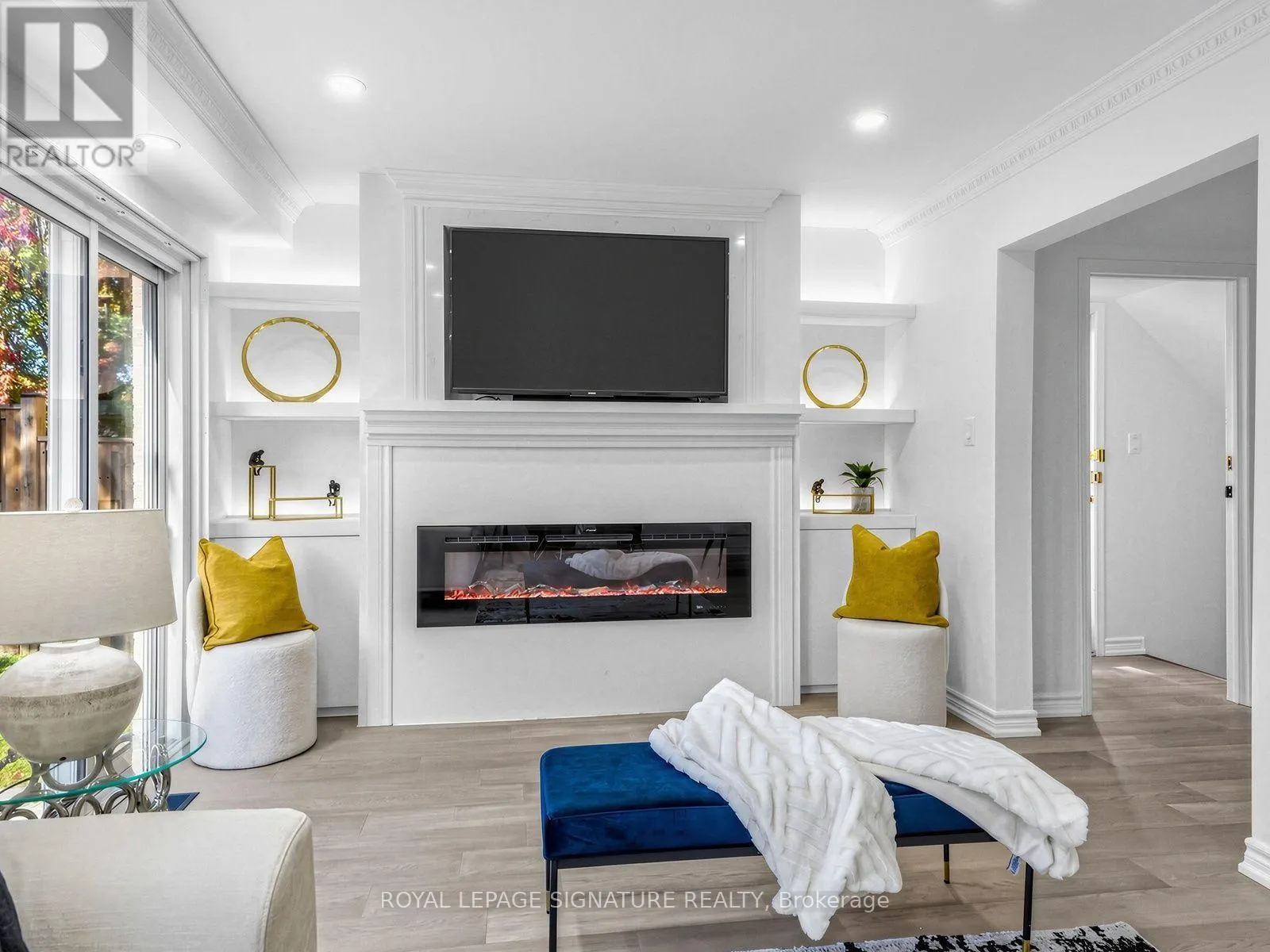 12 STRATHMORE DRIVE