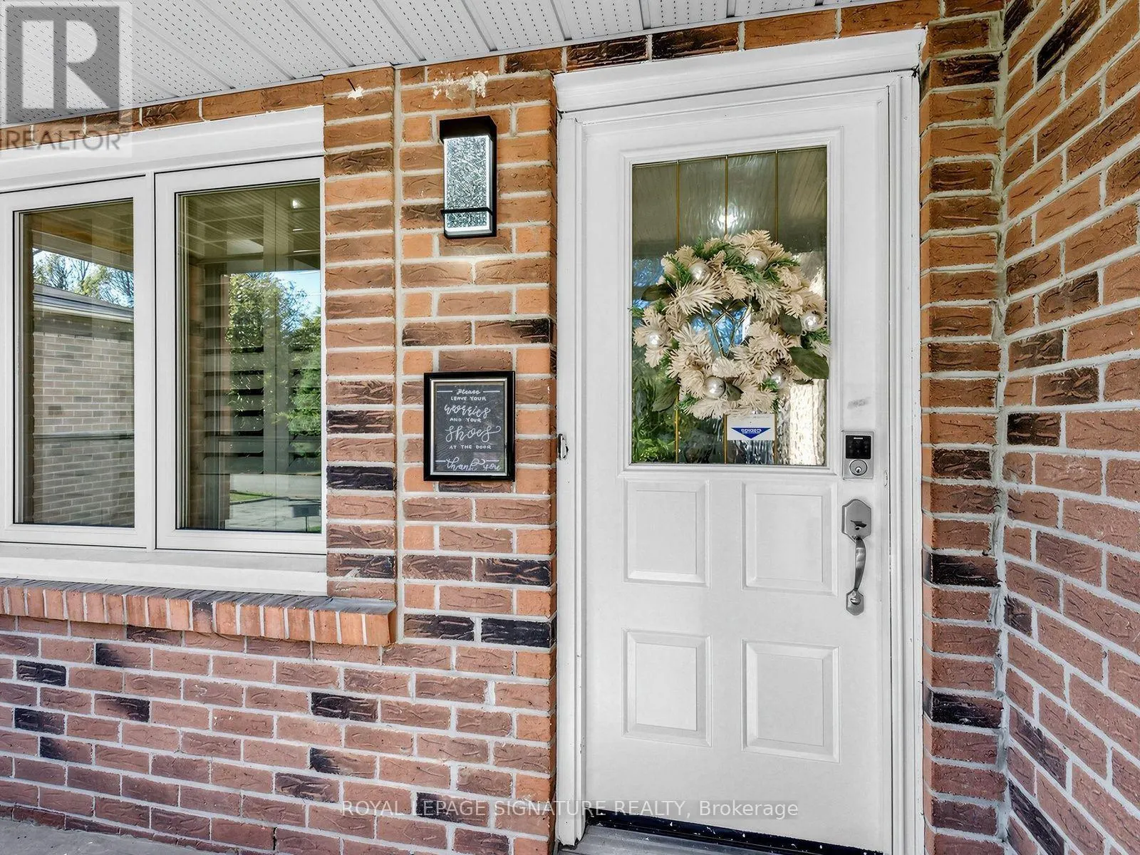 12 STRATHMORE DRIVE