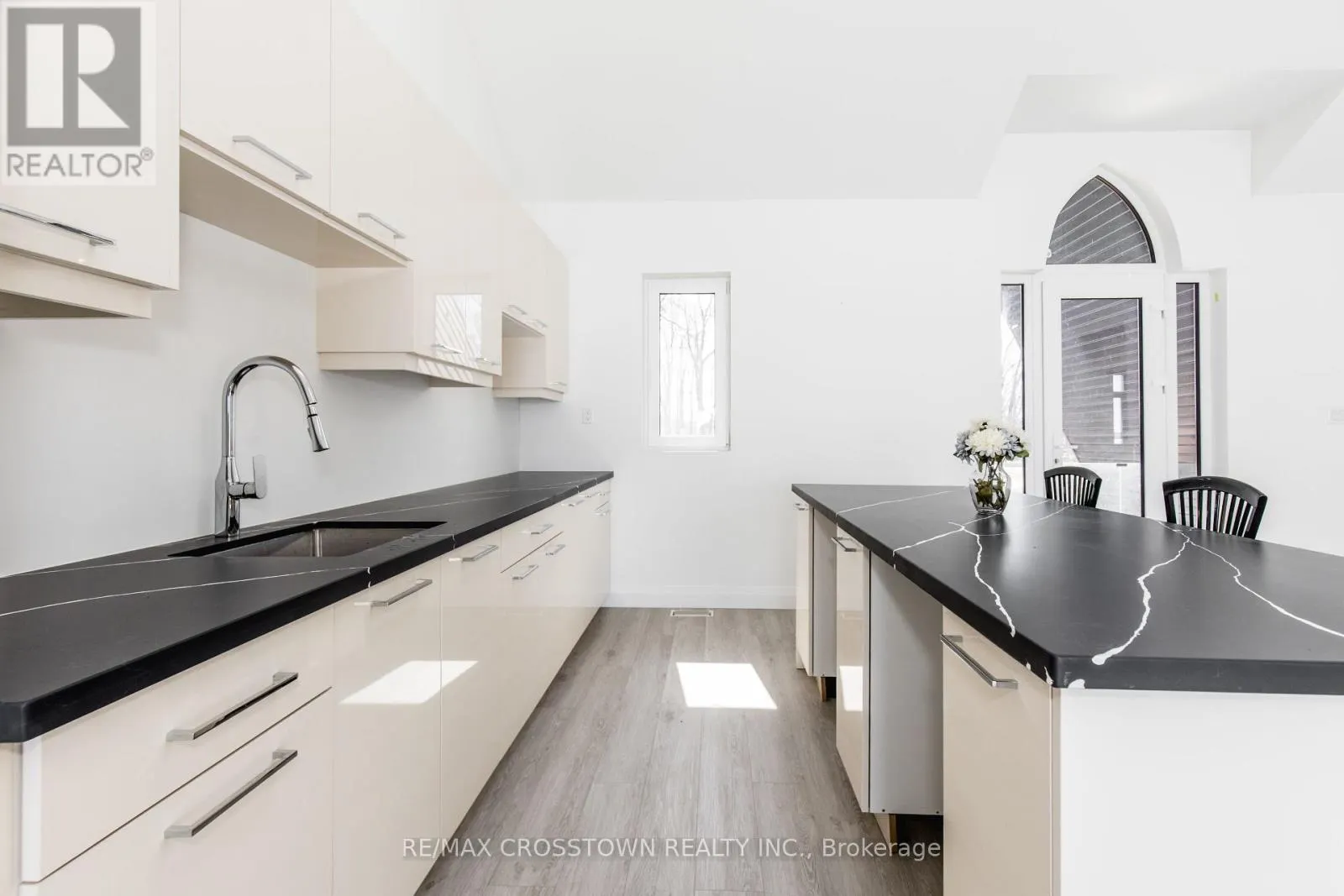 178 MOORES BEACH ROAD