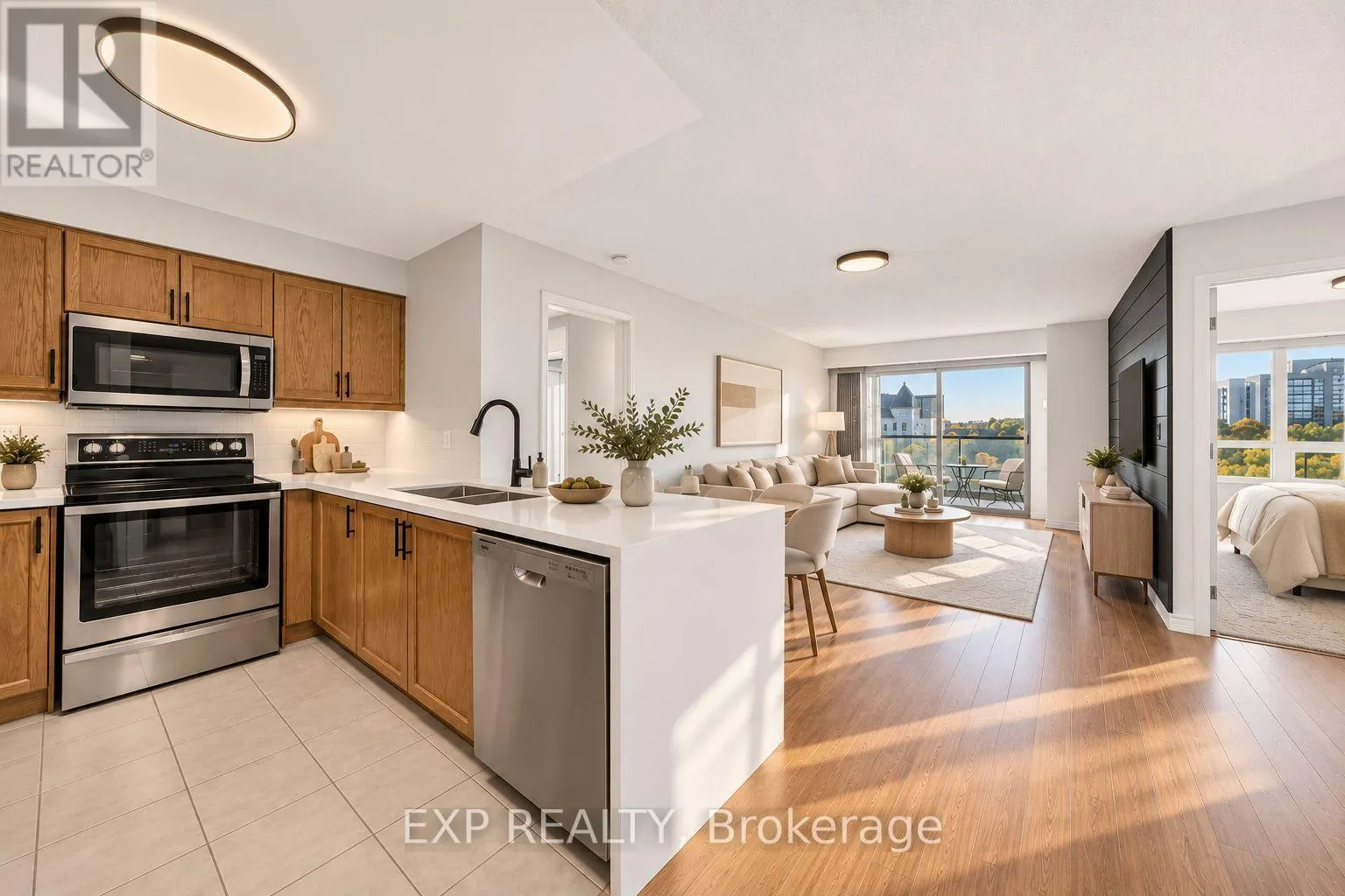 427 - 18 HARDING BOULEVARD W