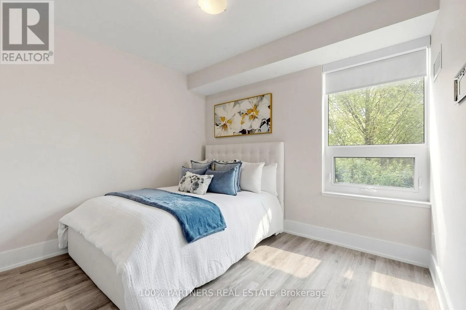 A106 - 241 SEA RAY AVENUE