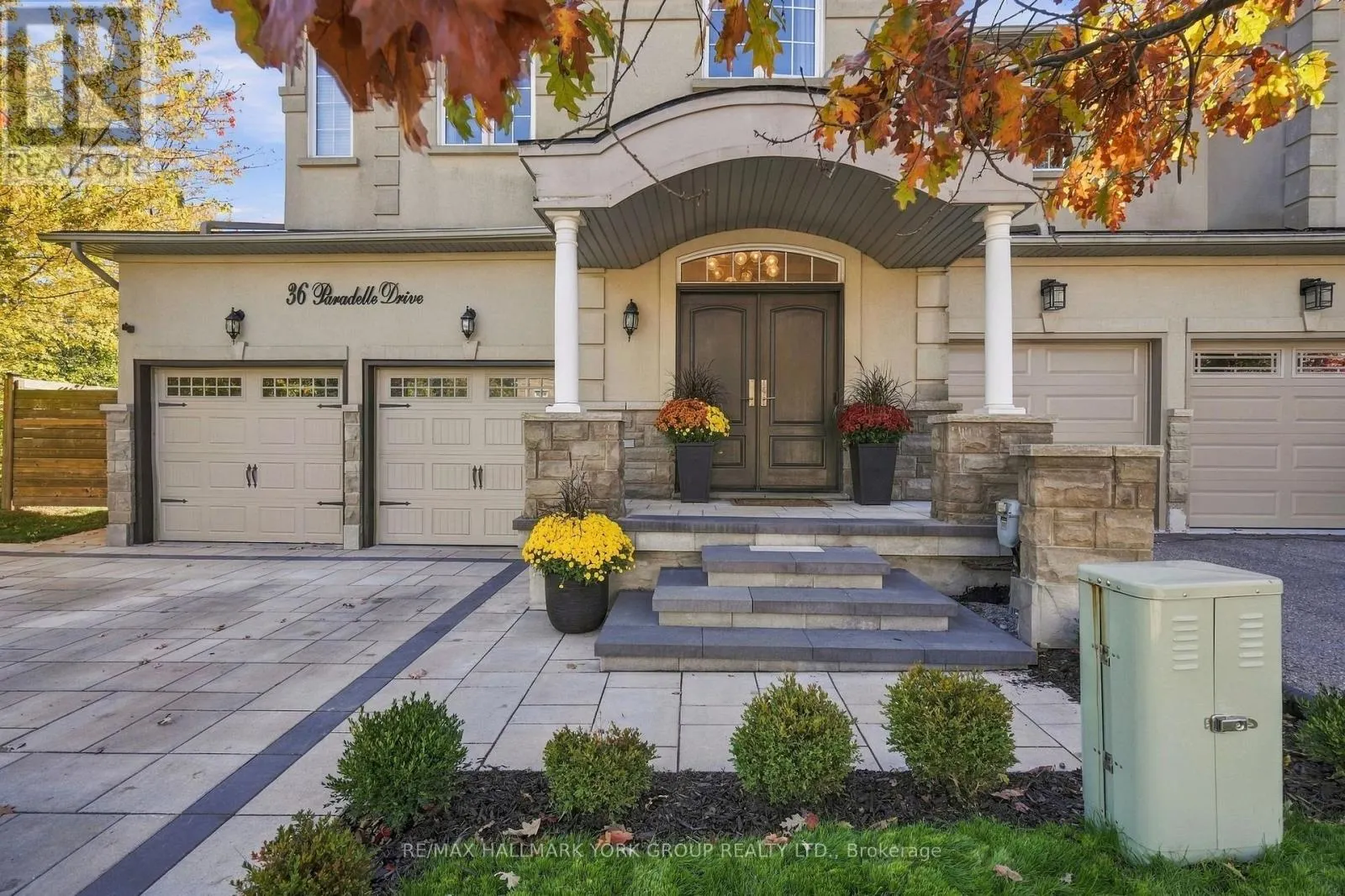 36 - 280 PARADELLE DRIVE