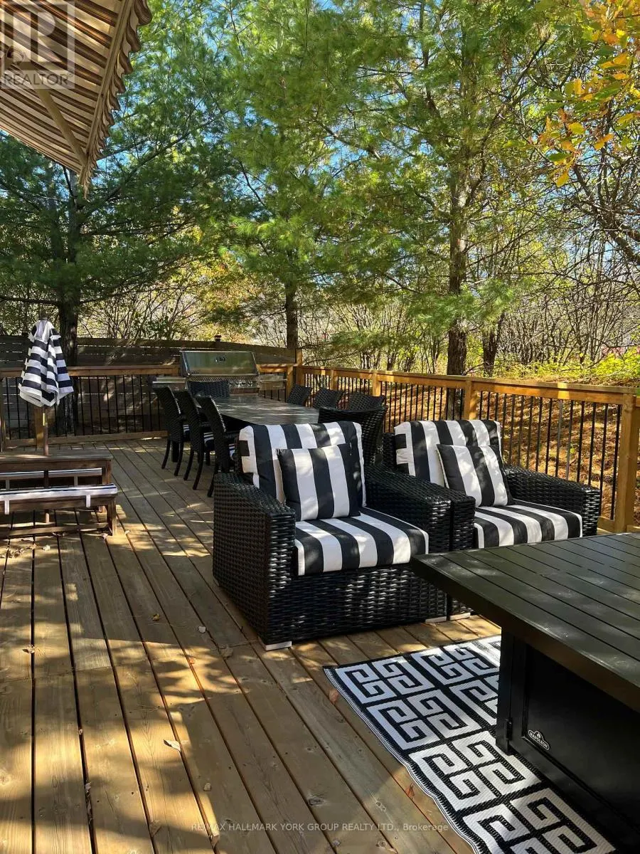 36 - 280 PARADELLE DRIVE