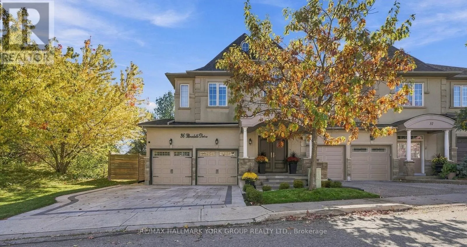 36 - 280 PARADELLE DRIVE