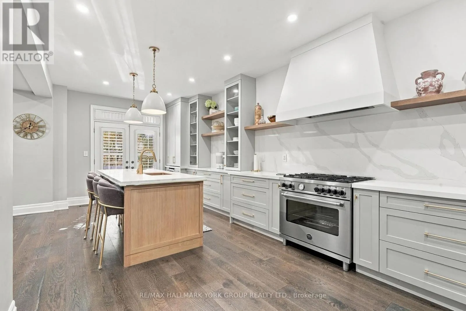 36 - 280 PARADELLE DRIVE