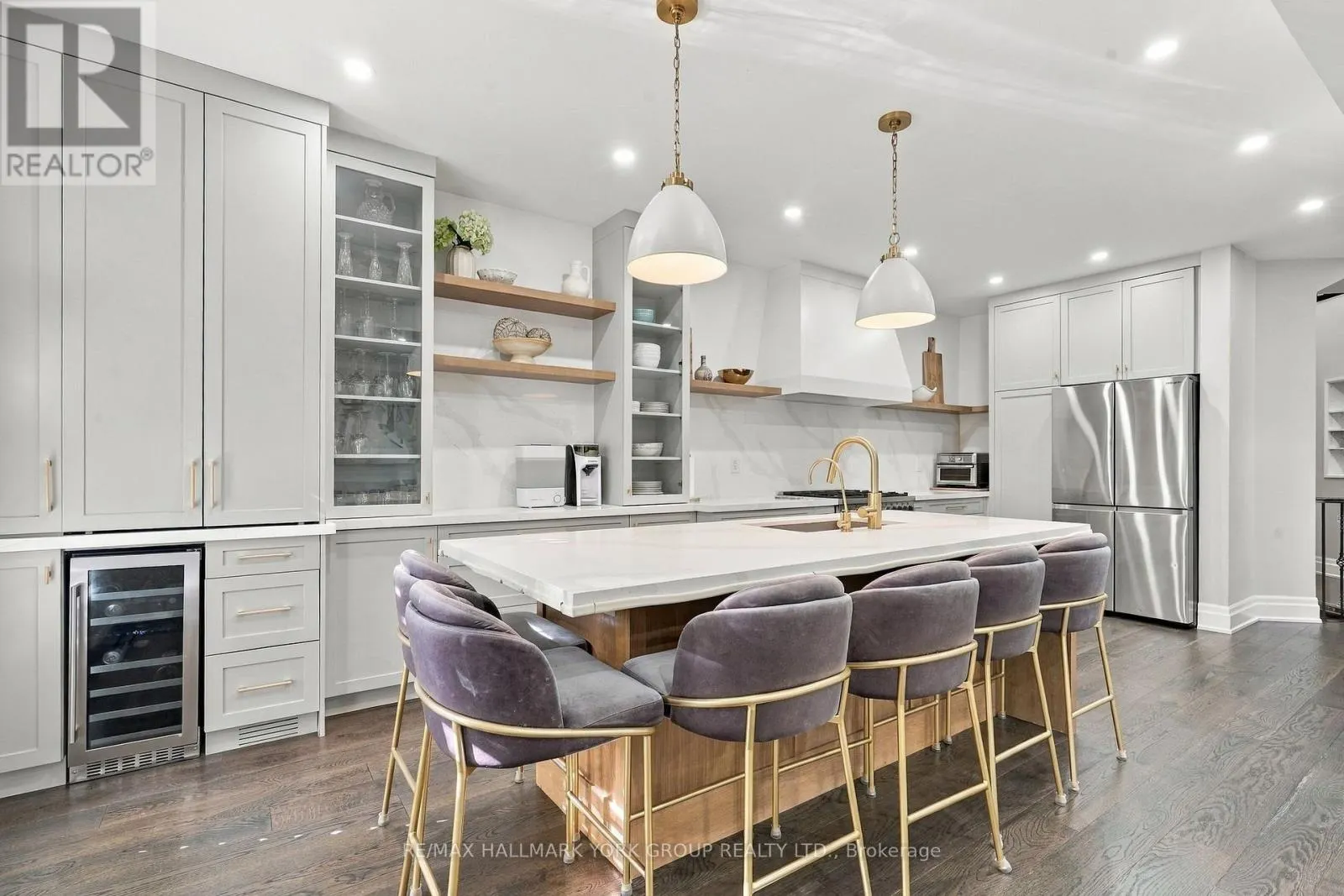 36 - 280 PARADELLE DRIVE