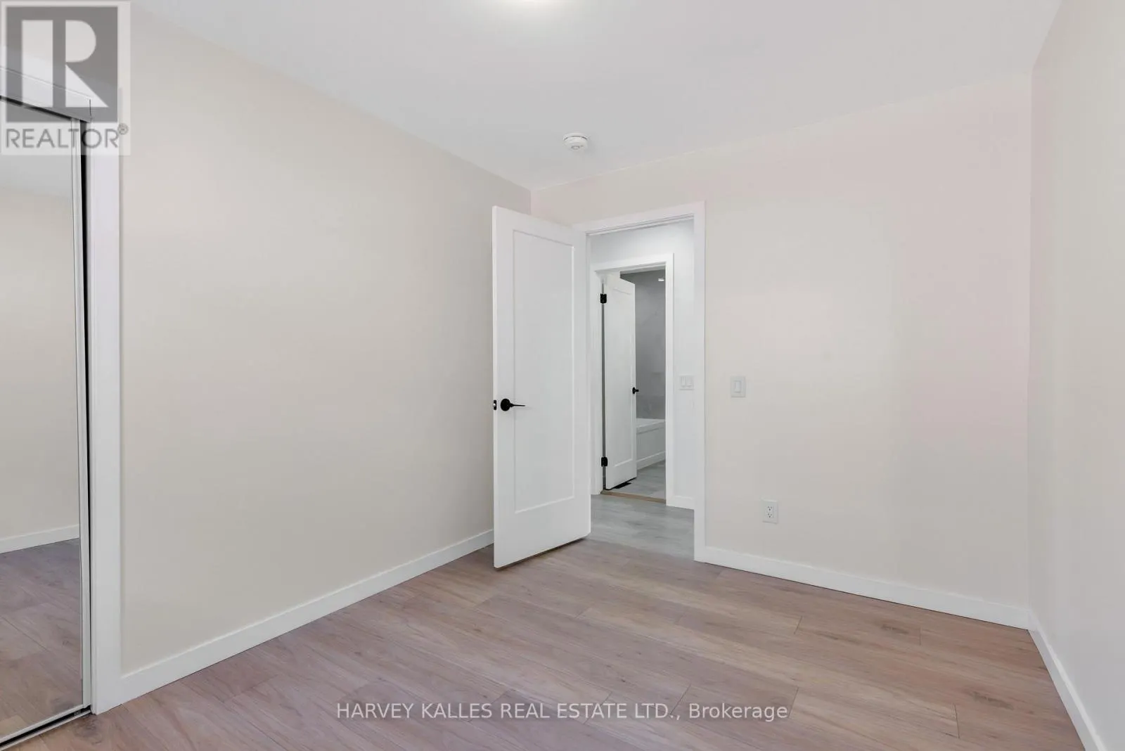 23 COG HILL DRIVE