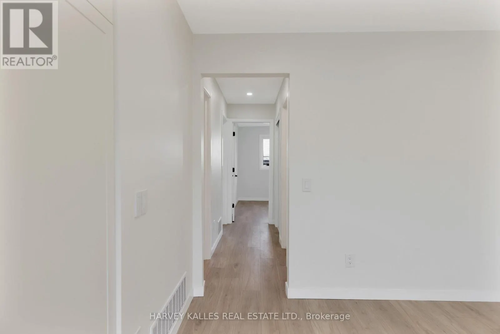 23 COG HILL DRIVE